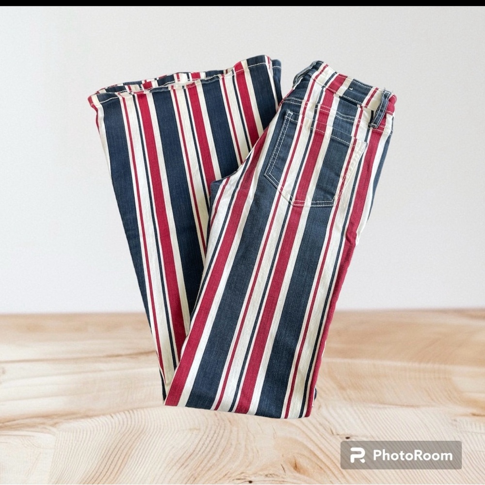 Shyanne 26x33 pants from boot barn. Worn 3 times.